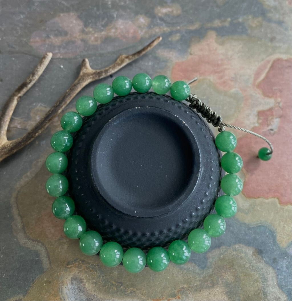 8 mm Jade Bracelet, Green Jade Jadeite Macrame bracelet,Jade gemstone Adjustable bracelet,Yoga Adjustable Macrame Bracelet, Healing gemstone